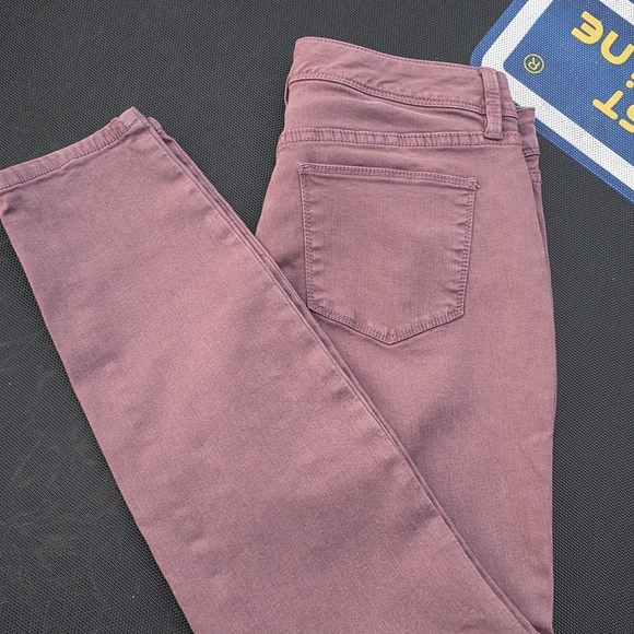 The Limited Women's Skinny Jeans in Dusty Pink - Picture 3 of 13